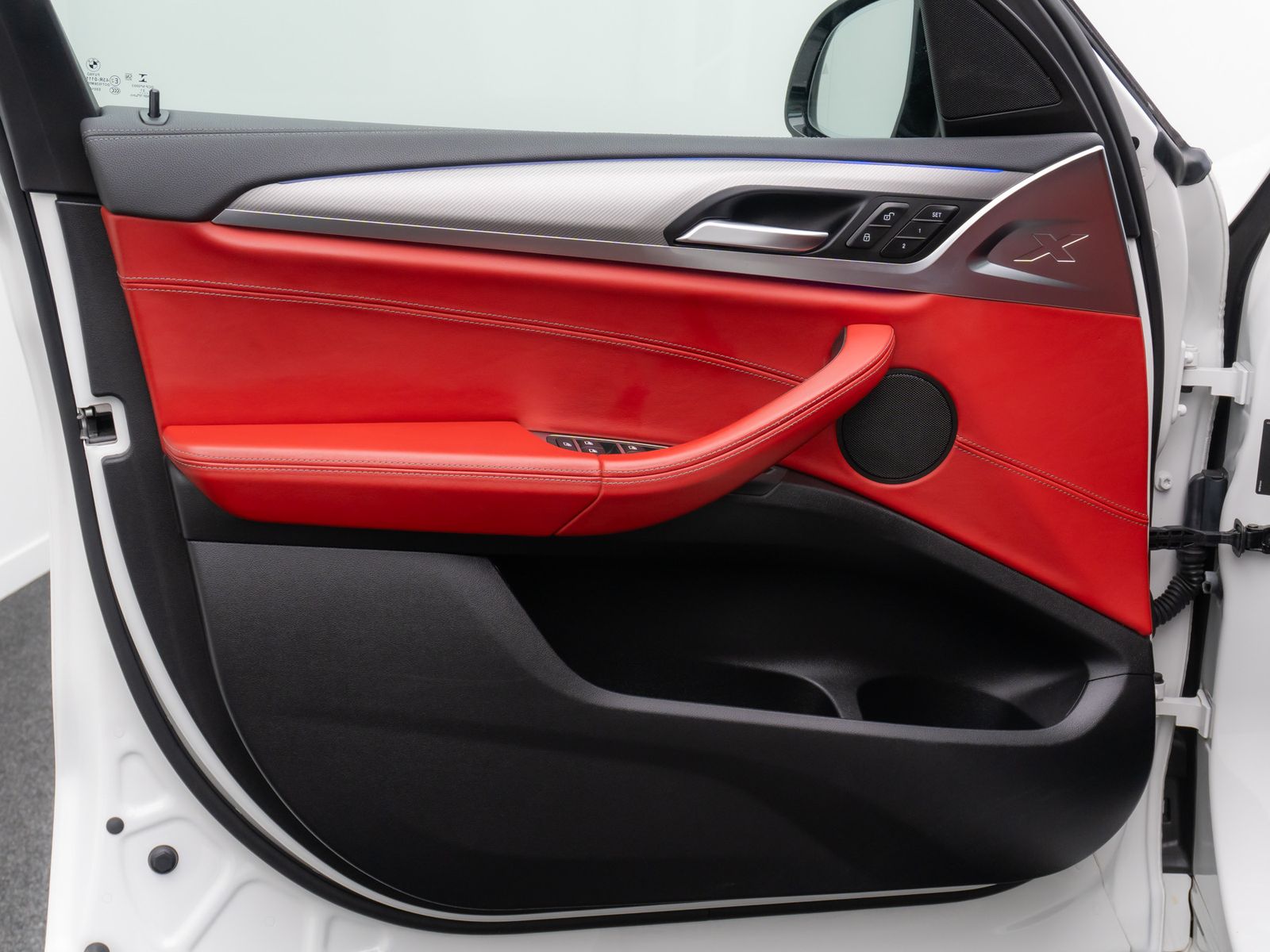 Fahrzeugabbildung BMW X3 M Competition Kamera Panorama HUD DAB 21Zoll