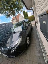 Opel Zafira Tourer 2013Automatik TÜV neu b... - Opel Zafira Tourer von privat