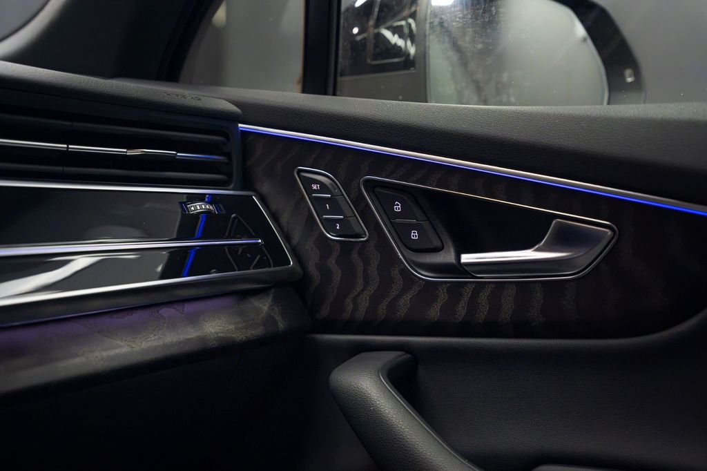 AUDI Q7 55 TFSI PANO*AHK*MATRIX*360*NAVI*ASSIST* AUDI Q7 55 TFSI PANO*AHK*MATRIX*360*NAVI*ASSIST*