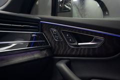 AUDI Q7 55 TFSI PANO*AHK*MATRIX*360*NAVI*ASSIST* AUDI Q7 55 TFSI PANO*AHK*MATRIX*360*NAVI*ASSIST*