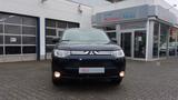 Mitsubishi Outlander ClearTec Invite 2WD - Mitsubishi Outlander Invite mit Benzin-Antrieb