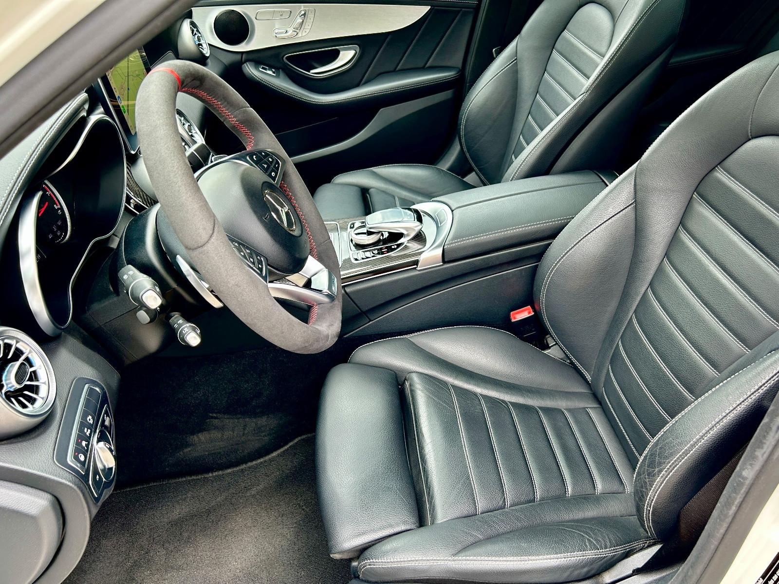 Mercedes-Benz C 43 AMG 4MATIC*LED*AHK*PANO*360*LEDER*RADAR*20"