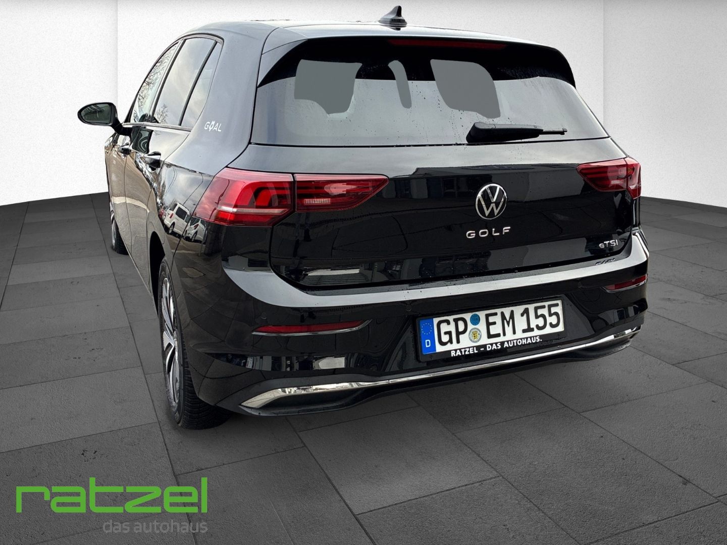 Fahrzeugabbildung Volkswagen Golf VIII Goal Life 1.5 l eTSI DSG AHK-el. klapp