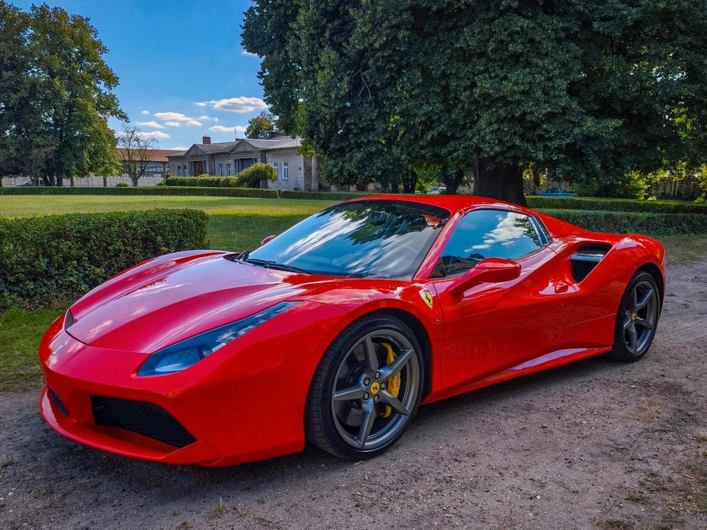 Ferrari 488 Spider