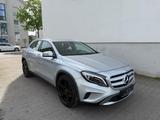 Mercedes-Benz GLA 180 2.Hand*BiXenon*Navi*Leder*AHK - Mercedes-Benz GLA 180 in Essen