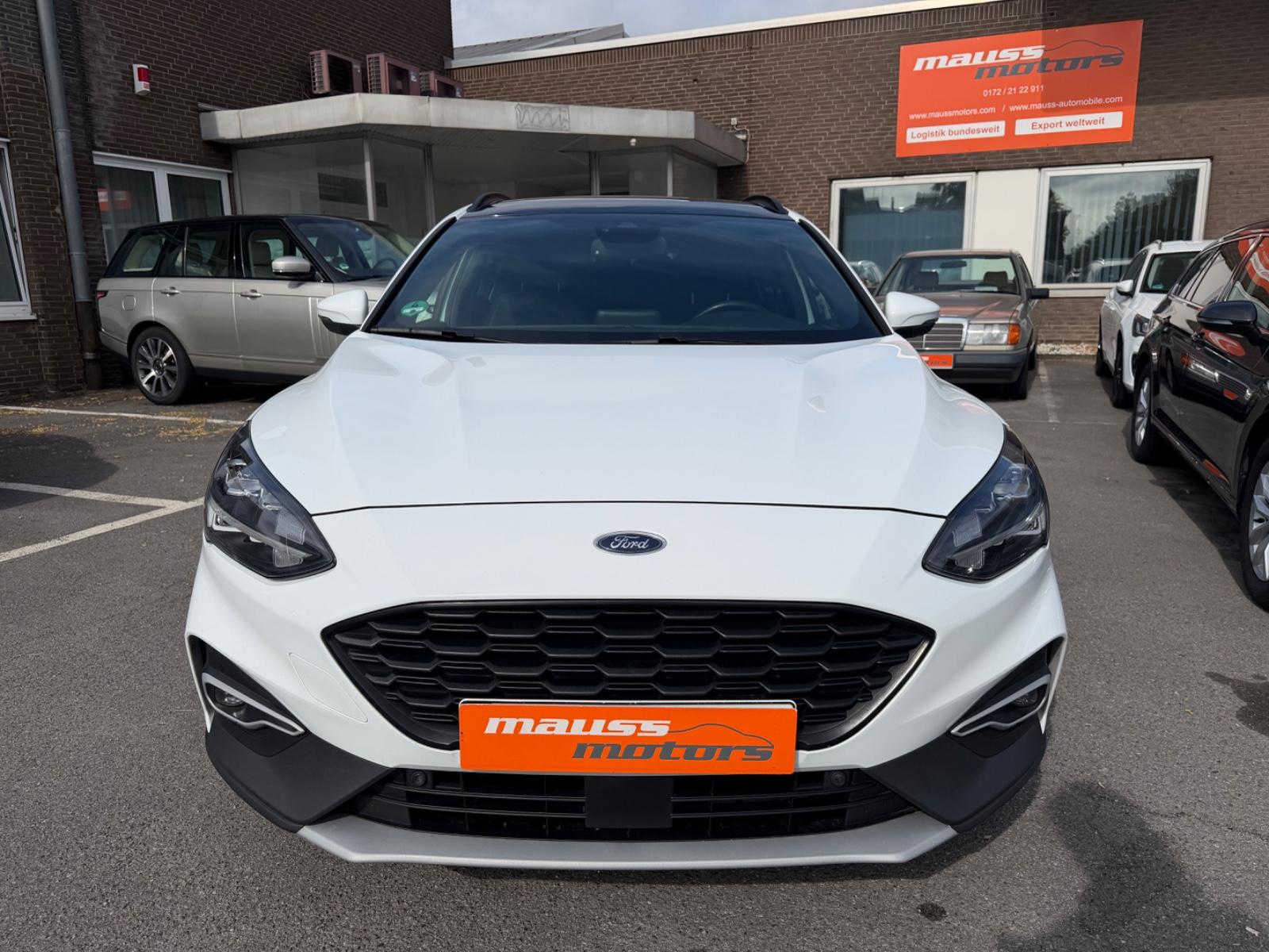 Ford Focus  Active X  Kom PANO virt cockp RFK - 1619