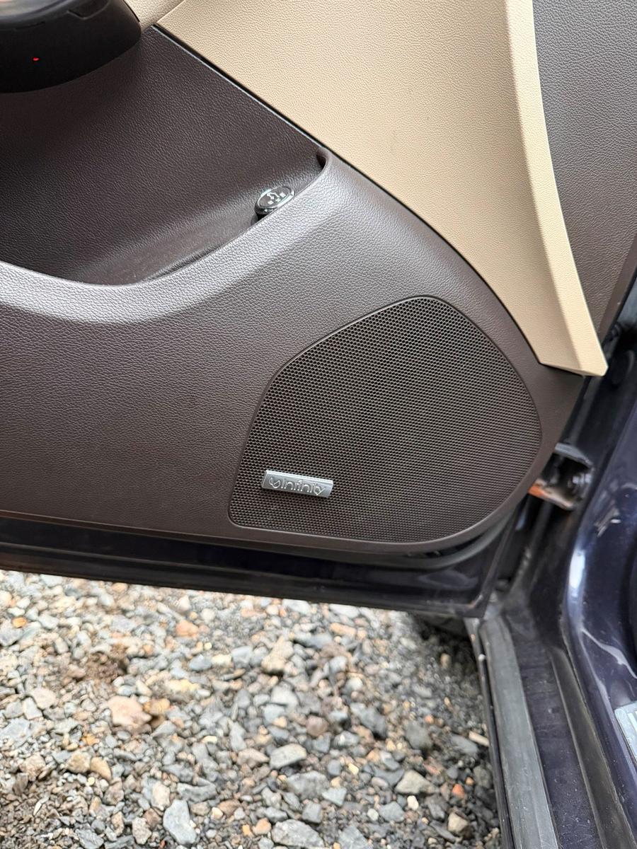 Opel Insignia 2012 — photo 9