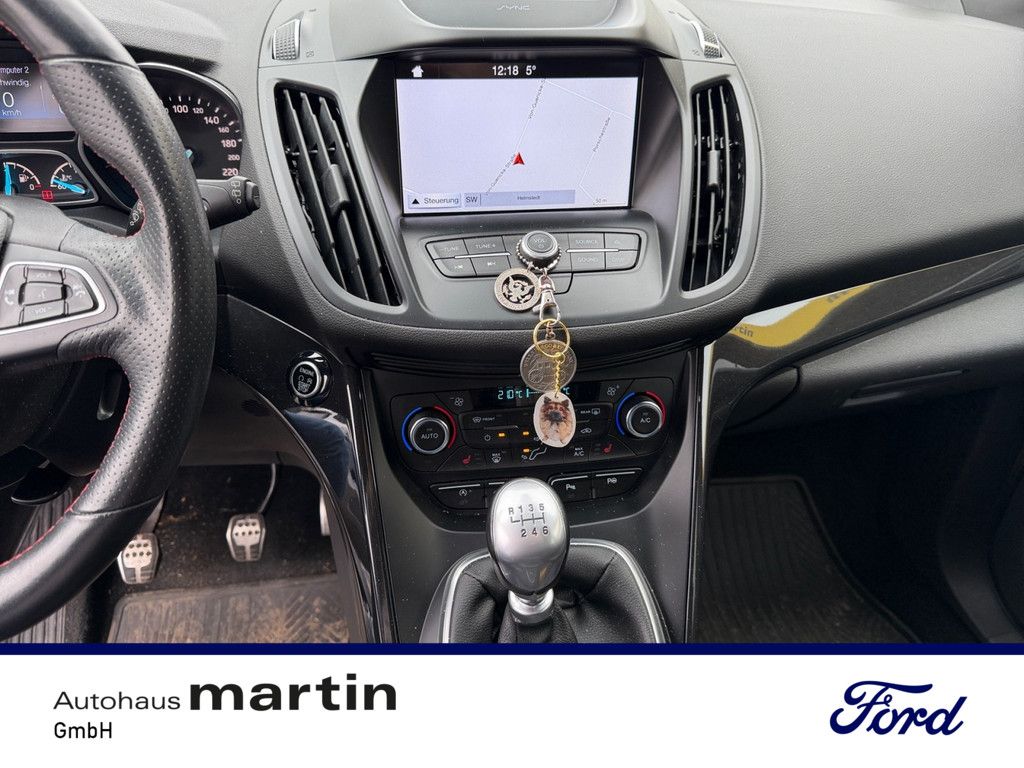 Fahrzeugabbildung Ford Kuga 1.5 ST-Line KAMERA XENON NAVI AHK FACEL.