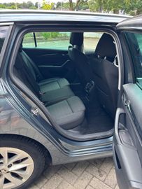 Skoda Octavia - 8