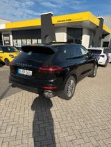 Porsche Cayenne S Diesel Platinum Edition Platinum E... - Porsche Cayenne in Krefeld