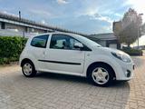 Renault Twingo ECO2*RATENZAHLUNG-MÖGLICH*KLIMA*TÜV-02/27 - Renault Twingo in Mannheim