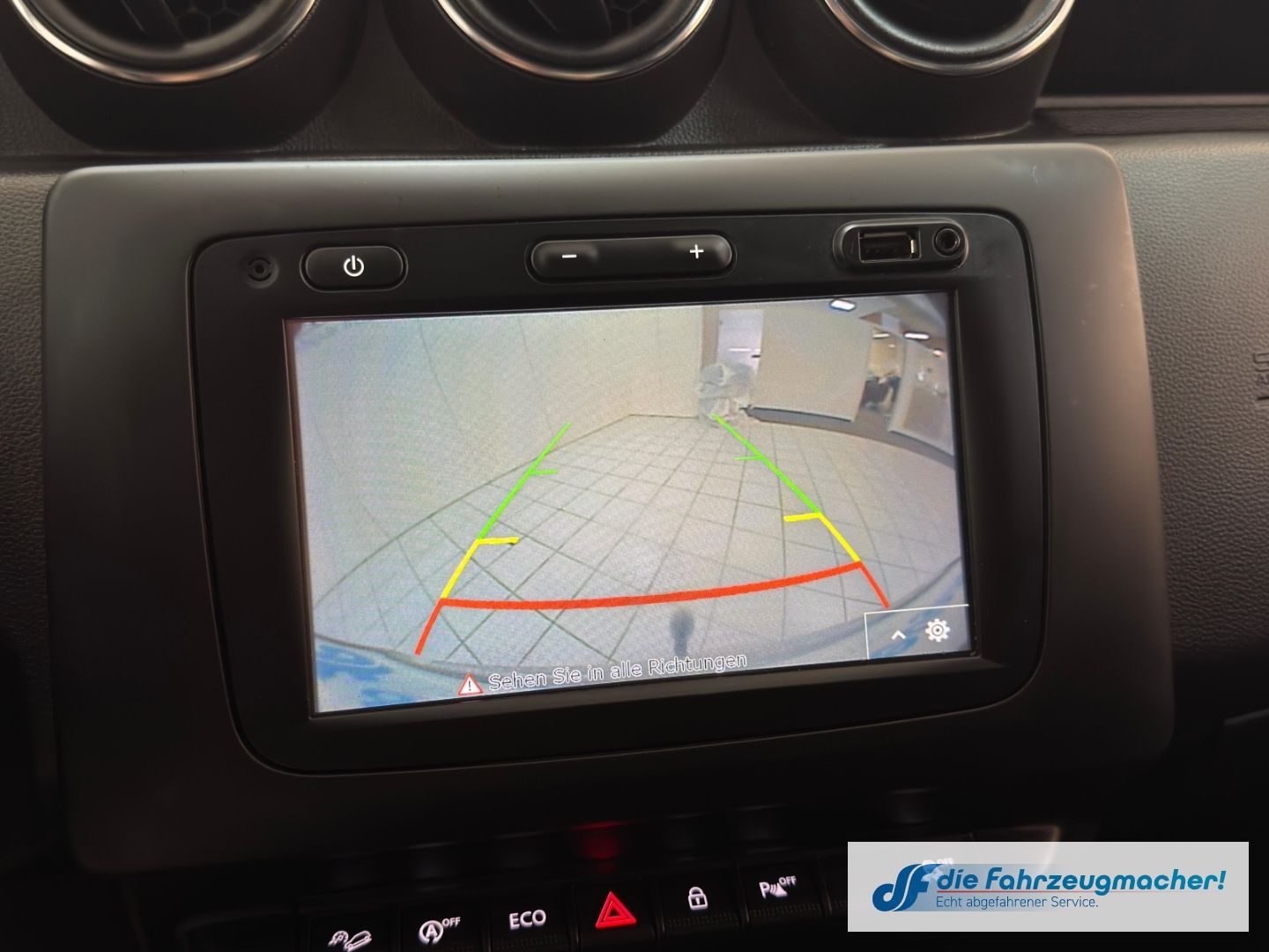 Fahrzeugabbildung Dacia Duster II Prestige 4WD Navi ACC Apple CarPlay An