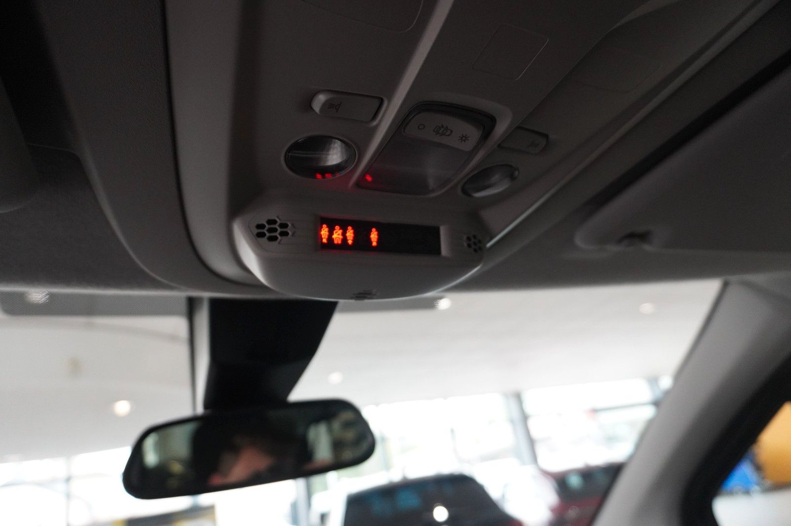 Fahrzeugabbildung Opel Combo Life 1.5D ELEGANCE NAVI/LED/KAMERA/SH/AHK