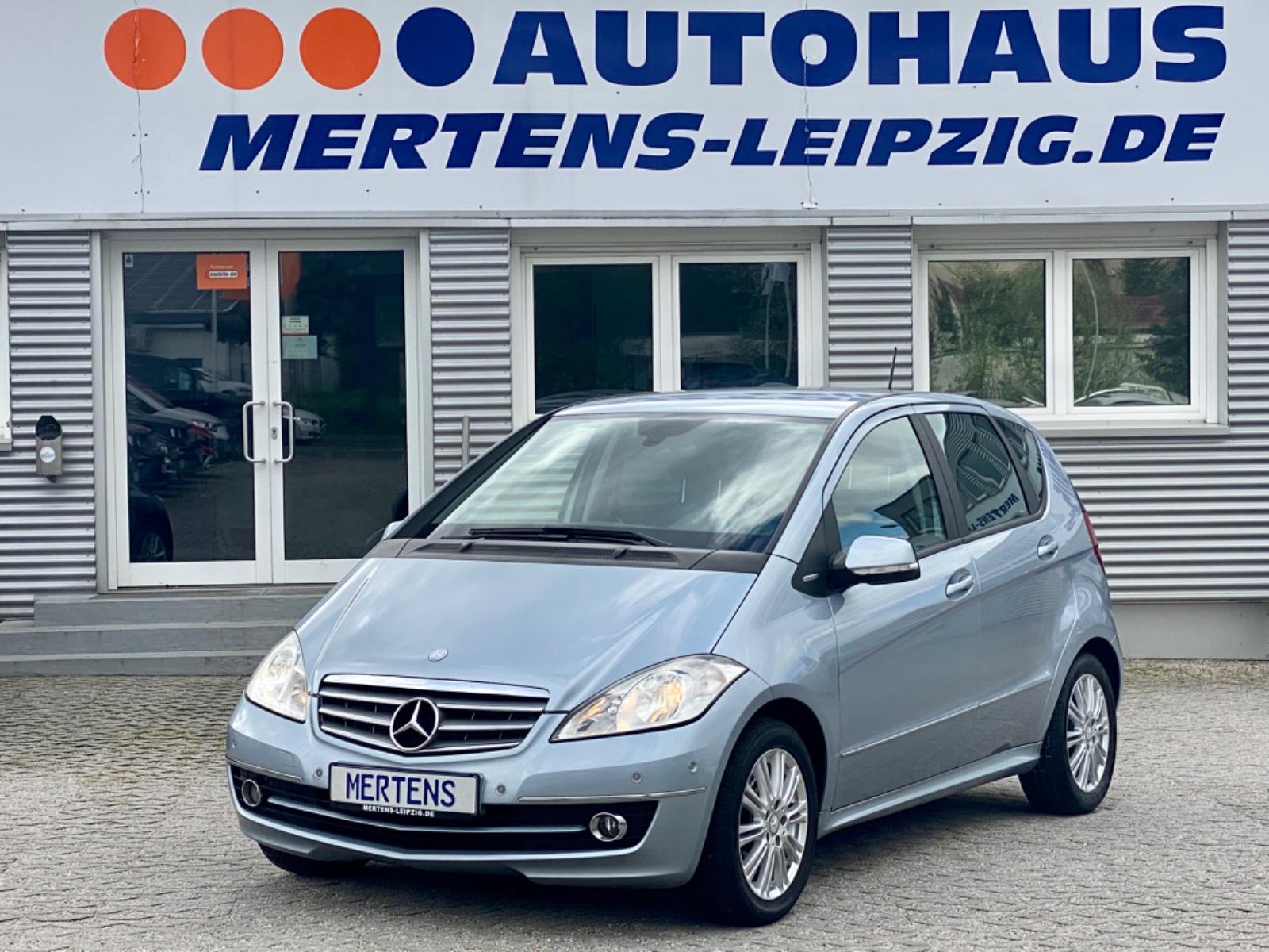 Mercedes-Benz A 160 BE Elegance Klima SHZ PDC BT TEL