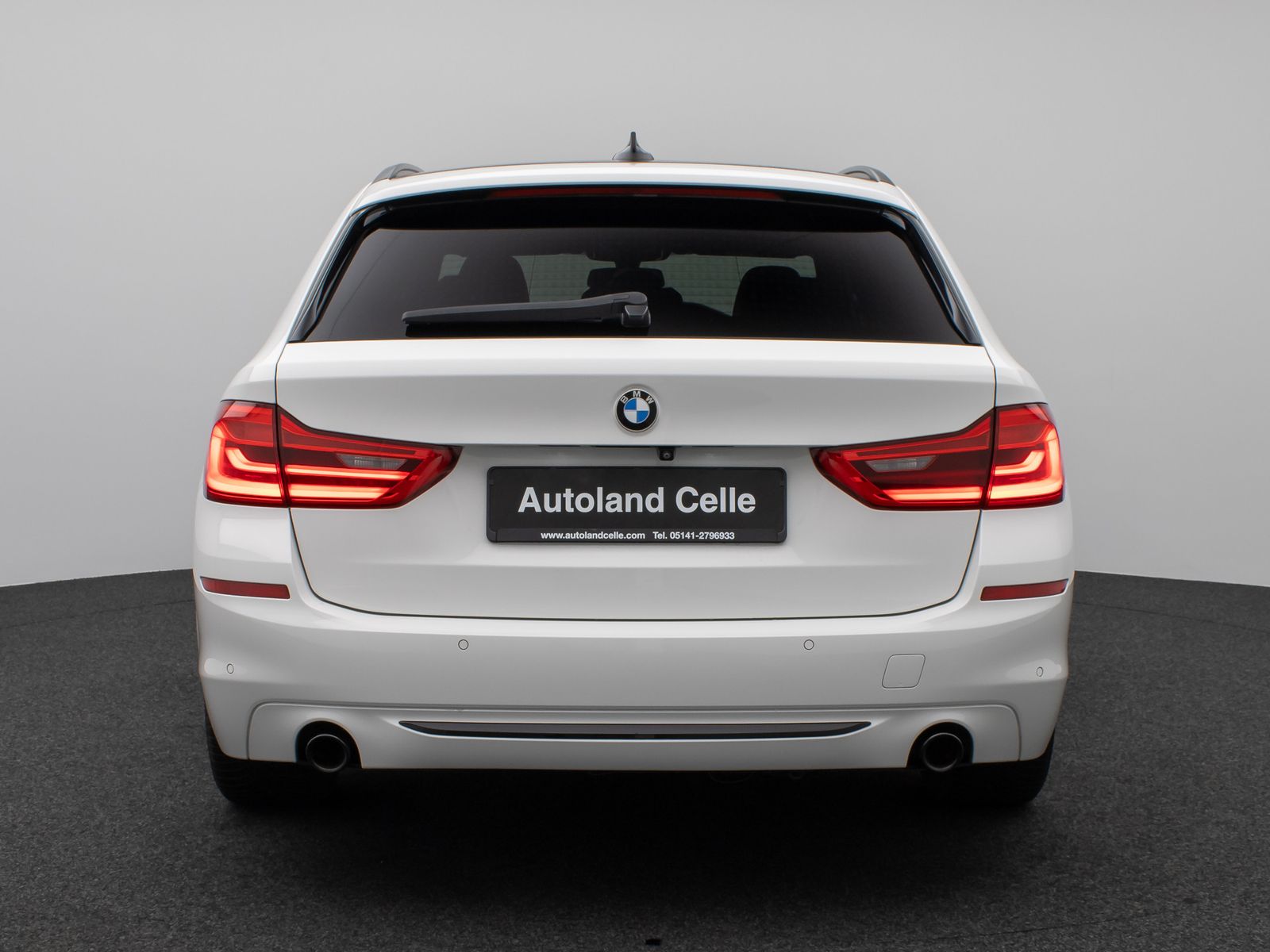 Fahrzeugabbildung BMW 520d Sport Line Kamera Panorama AHK HiFi Alarm