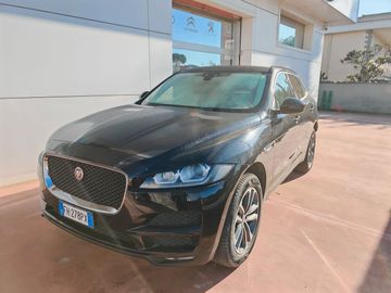 Jaguar F-Pace - 1