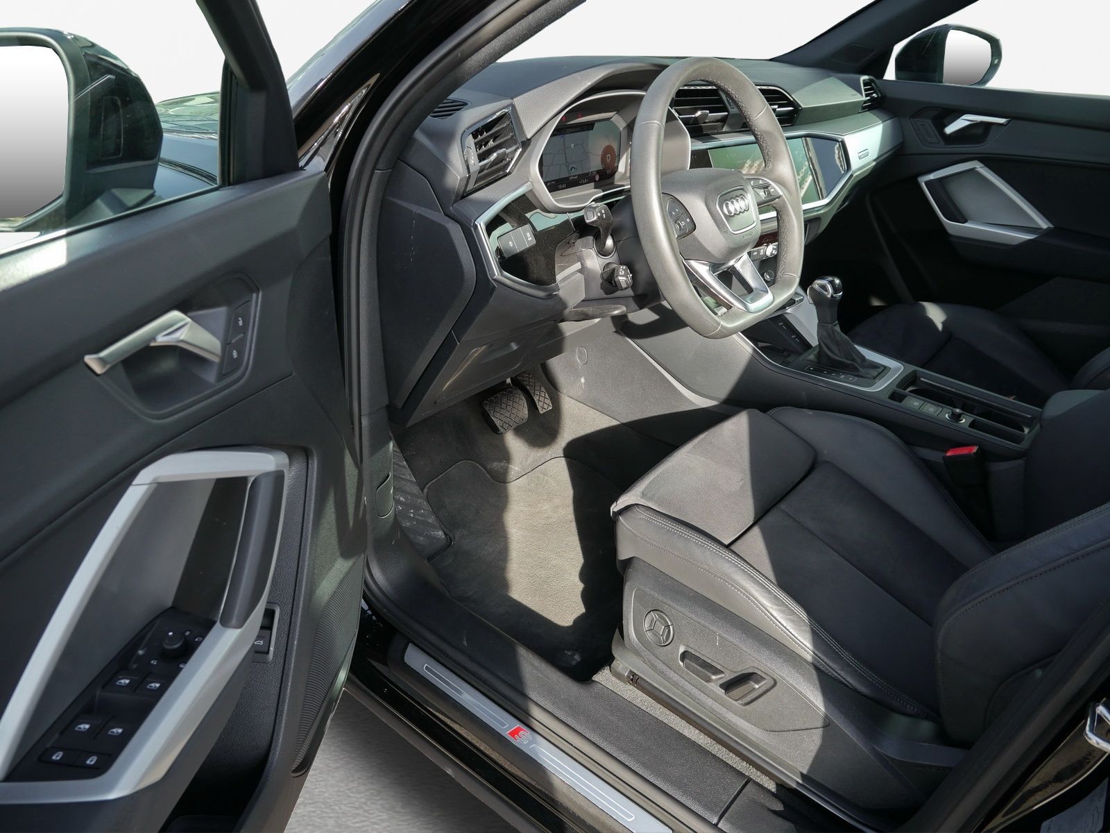 Audi Q3 - Bild 14