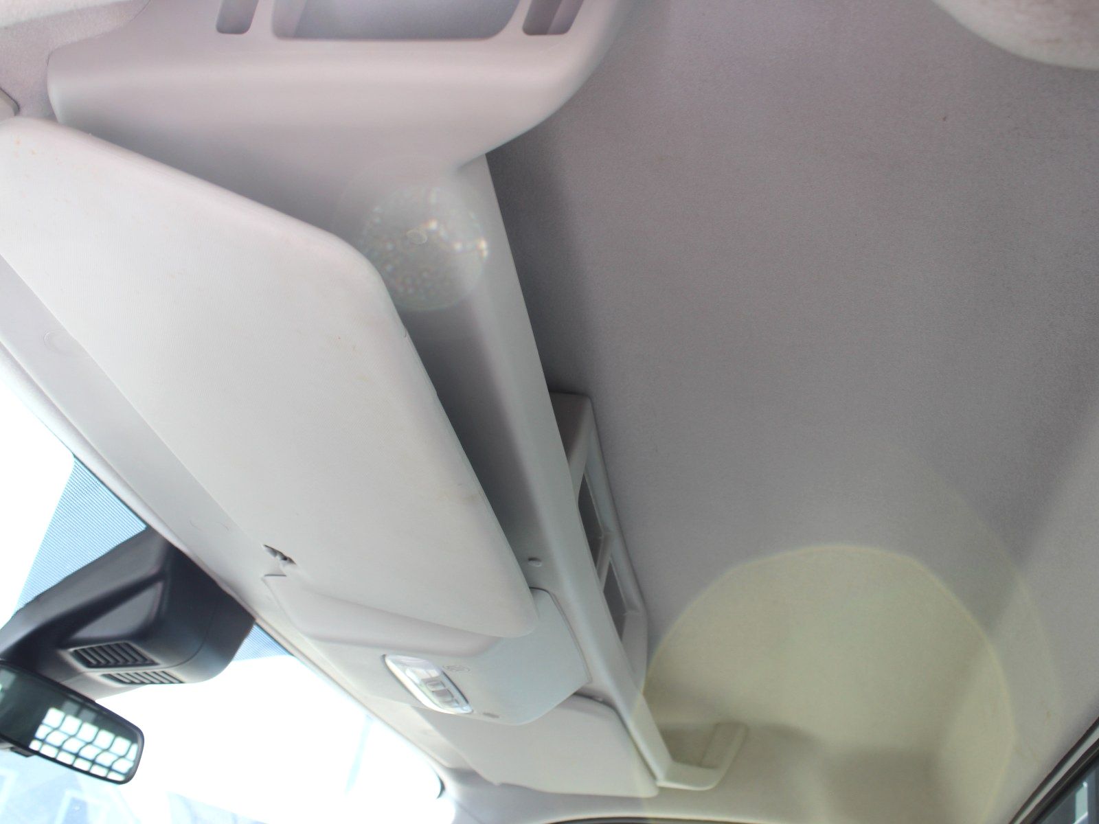 Fahrzeugabbildung Ford Transit 350 L2 Einzelkabine Trend 2,0 TDCi DPF