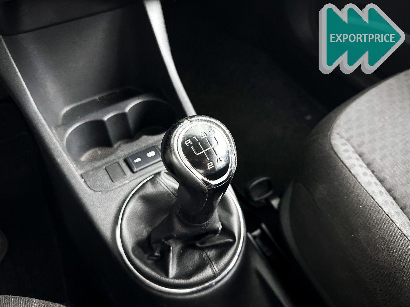 Skoda Fabia 2010 — photo 15