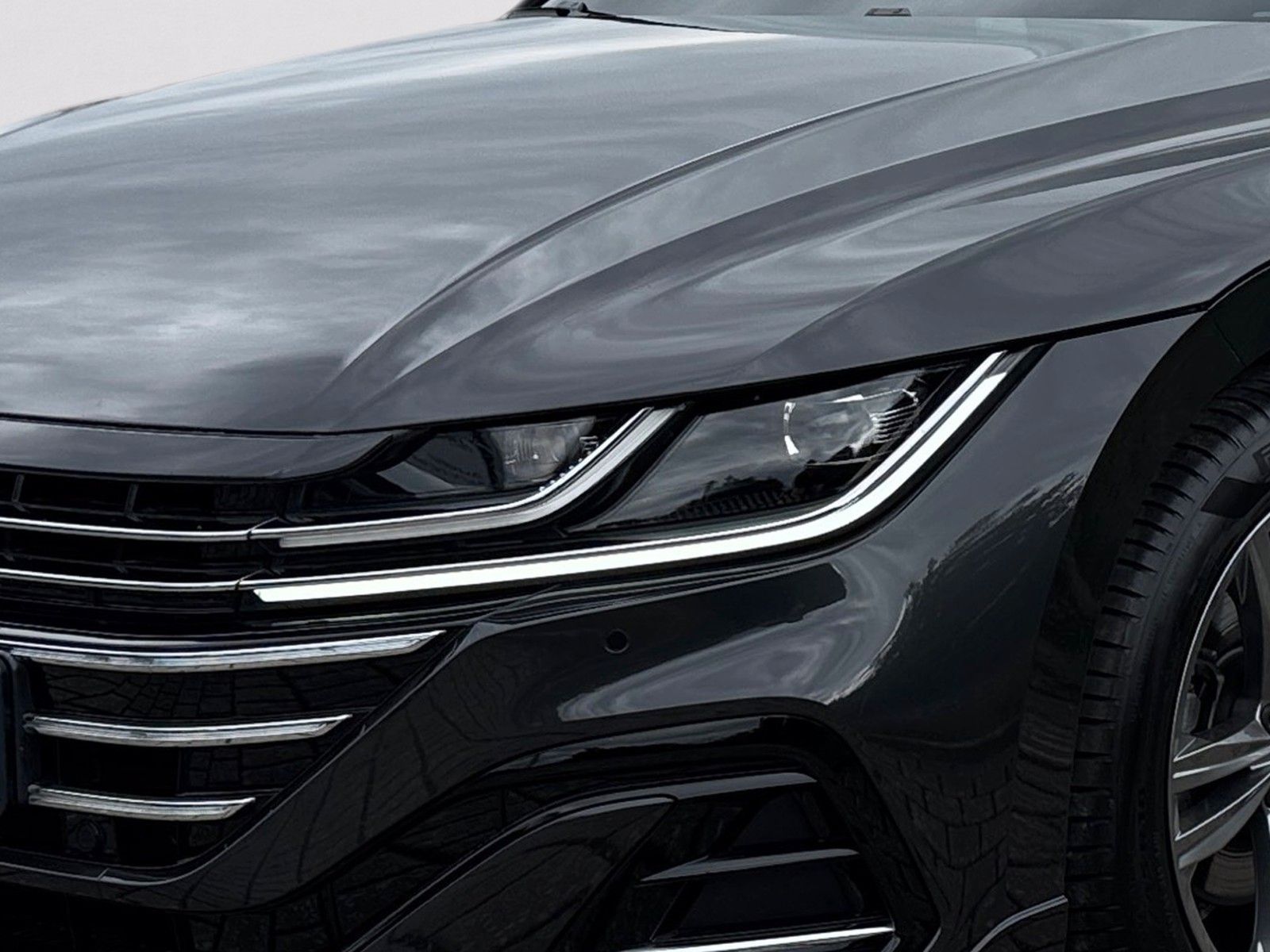 Fahrzeugabbildung Volkswagen Arteon Shooting Brake R-Line 2.0 TSI