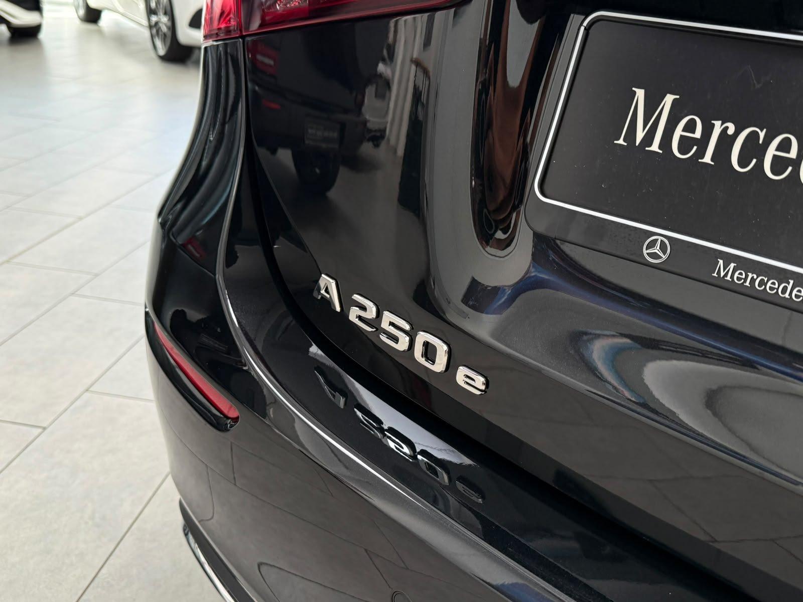 Mercedes-Benz A 250 e PROGRESSIVE ADV+AC11KW+VZ-ASSIST+WINTER