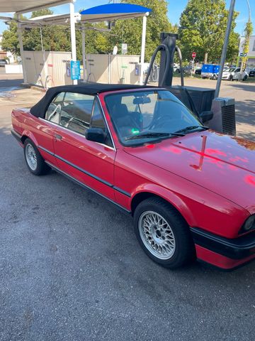 BMW Cabrio 318i, E30 Liebhaber-Fahrzeug