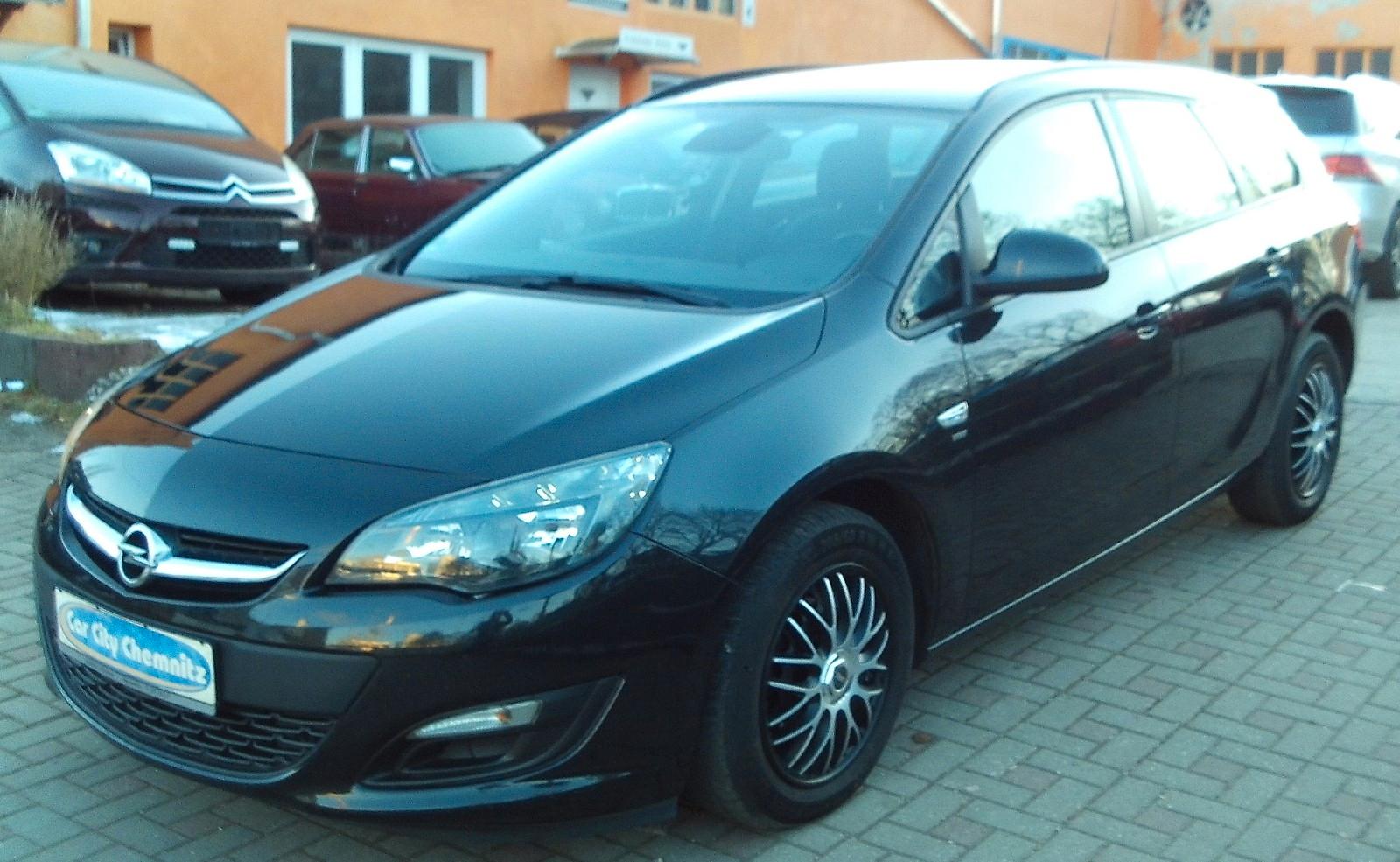Opel Astra J Sports Tourer Energy