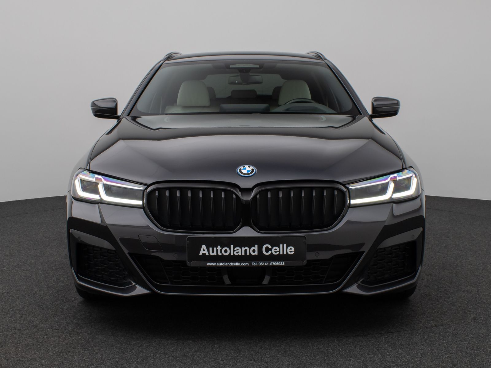 Fahrzeugabbildung BMW 530e xD M Sport Kamera Laser HUD DAB Komfort AHK