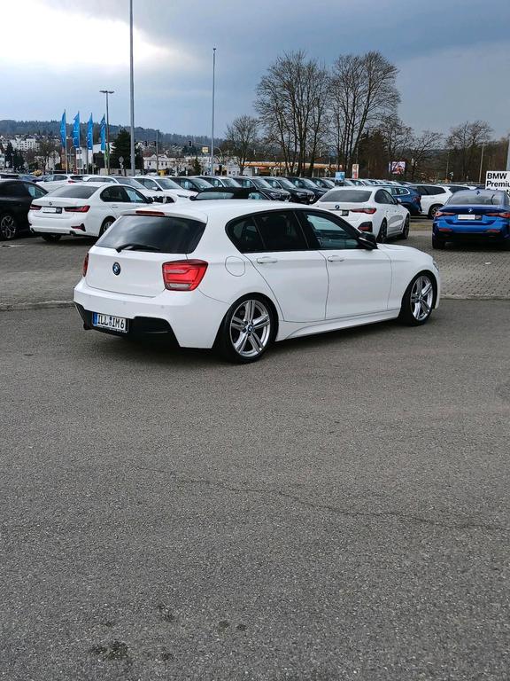 BMW 120