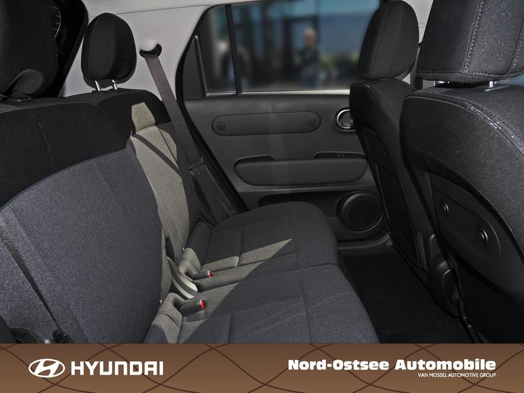 Fahrzeugabbildung Hyundai INSTER EV TREND Effizienz-Paket Assistenz-Paket