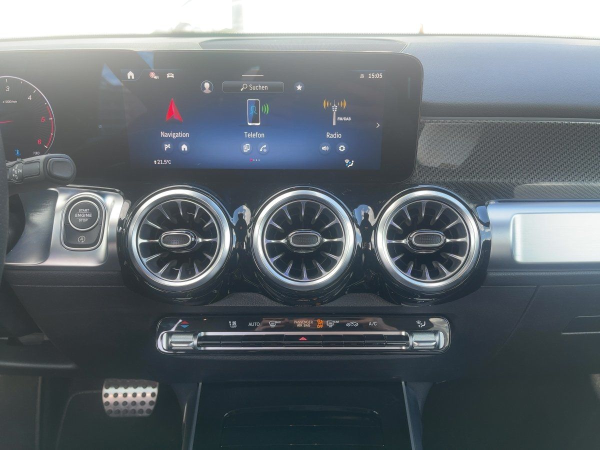Fahrzeugabbildung Mercedes-Benz GLB 220 d 4M AMG/Night/Kamera/AHK