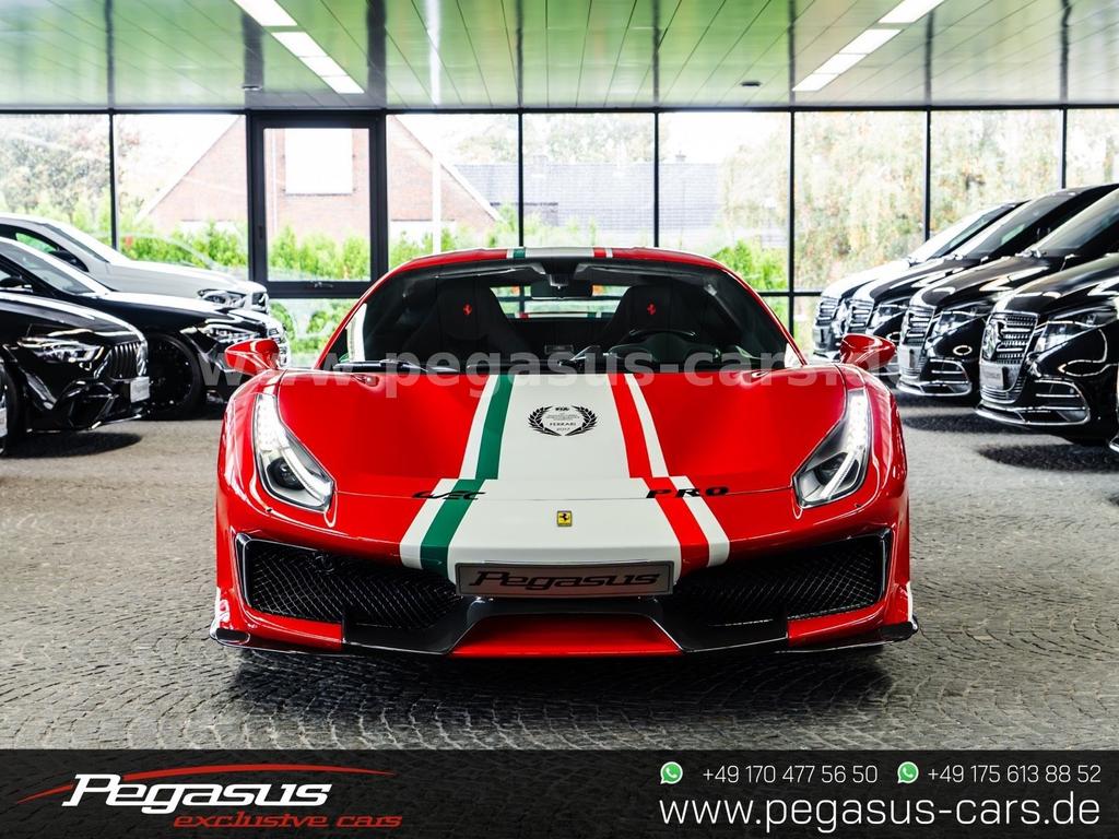 Ferrari 488 Pista