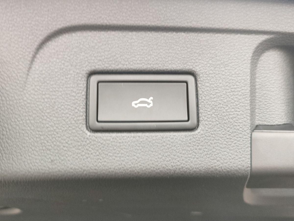 Volkswagen Touran - Bild 17