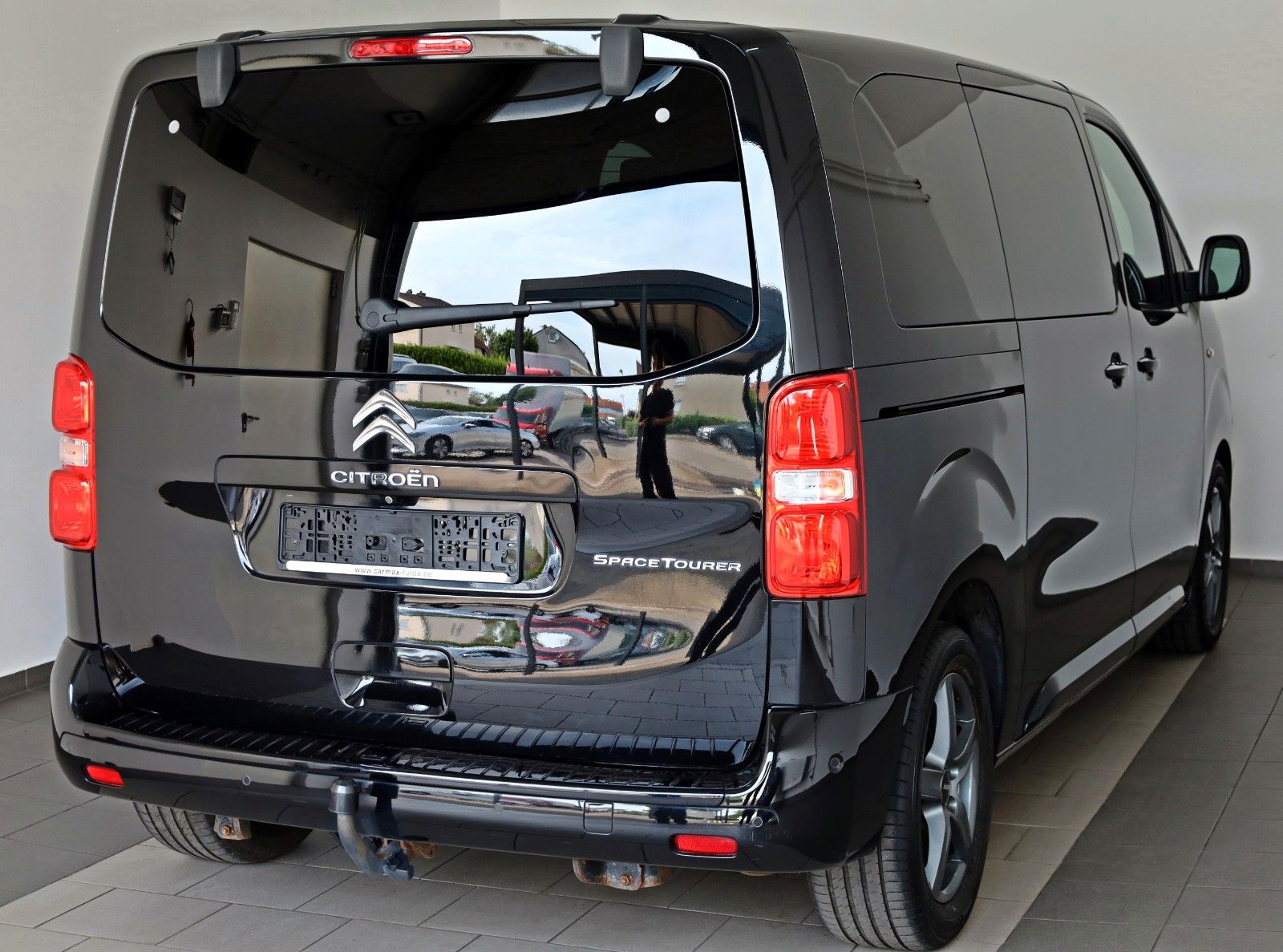 Fahrzeugabbildung Citroën SpaceTourer Lounge M Leder,Navi,Panorama,Massage