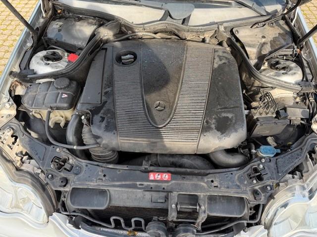 Mercedes-Benz C220 2007 — photo 16