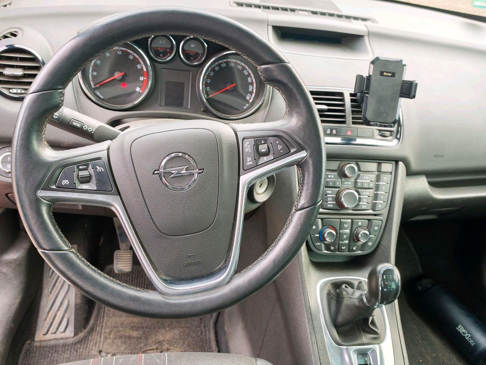 Opel Meriva 2012 — engine 120 HP (88kW)