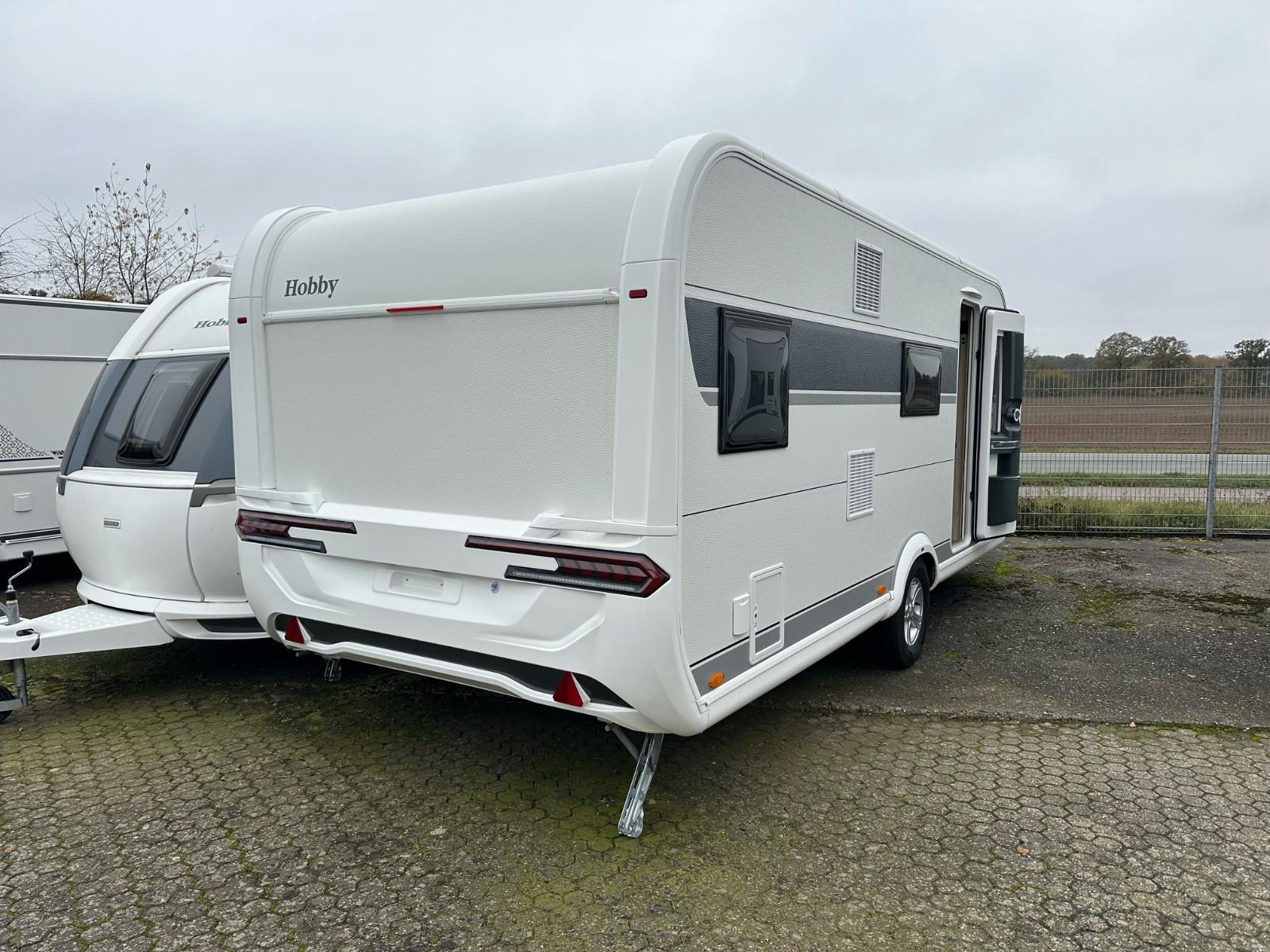 Hobby 545 KMF De Luxe 2025 **vorb. AUTARK/ 2000Kg**