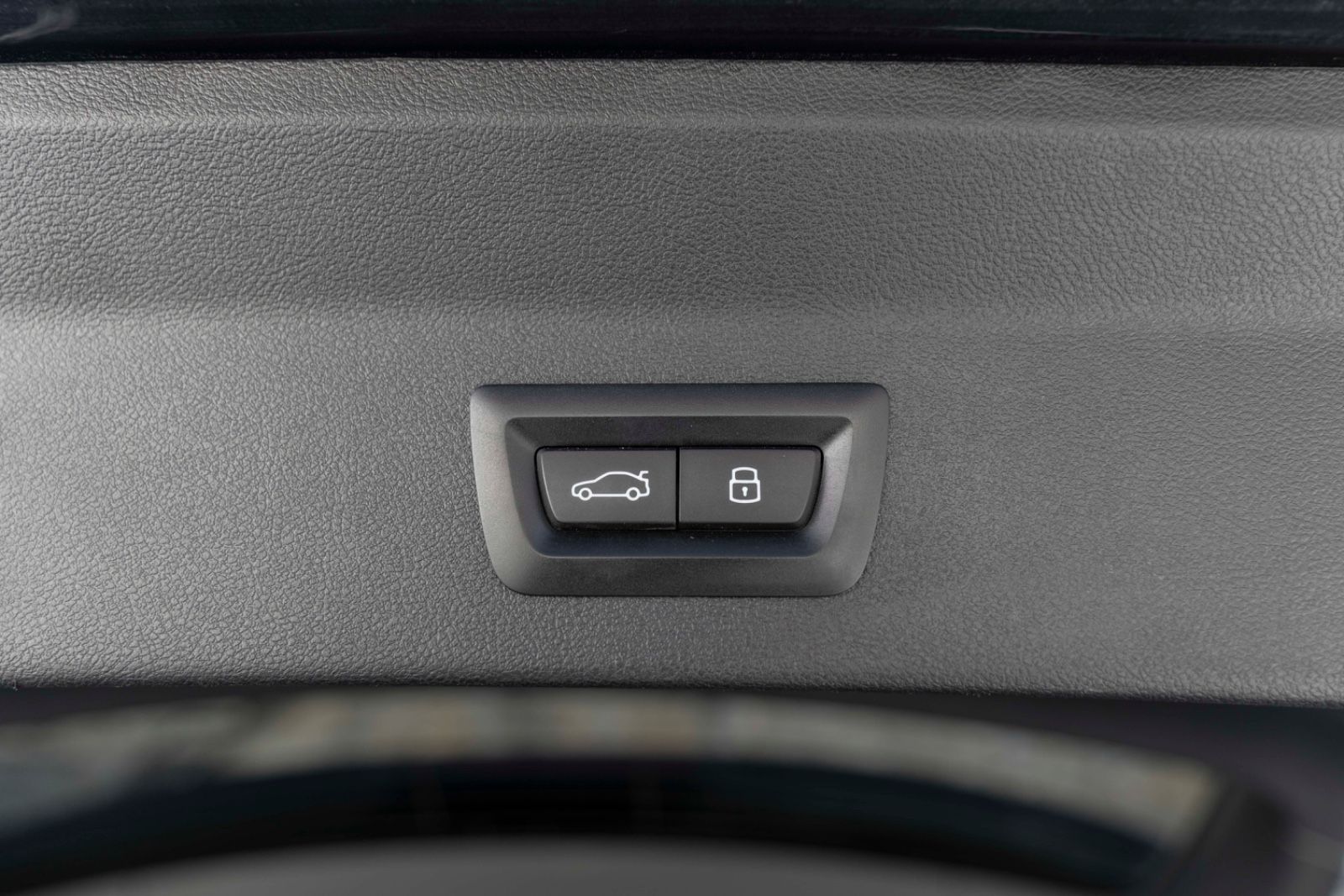 Fahrzeugabbildung BMW X3 xDrive30i LED PANO KAM HIFI Driving Assist