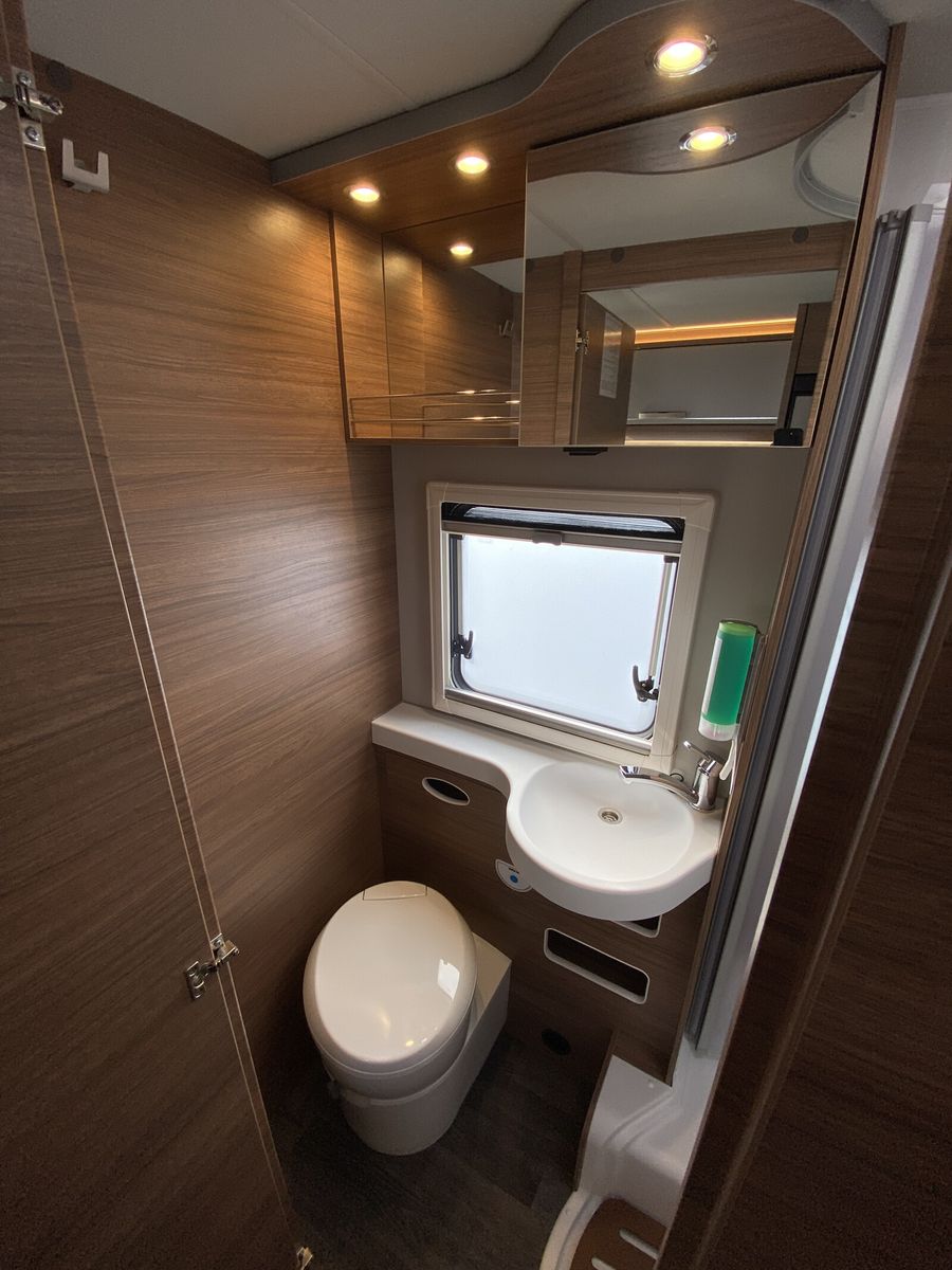 Fahrzeugabbildung Knaus L!VE I Live I 700 MEG Sat+TV, LED, Lithium uvm.