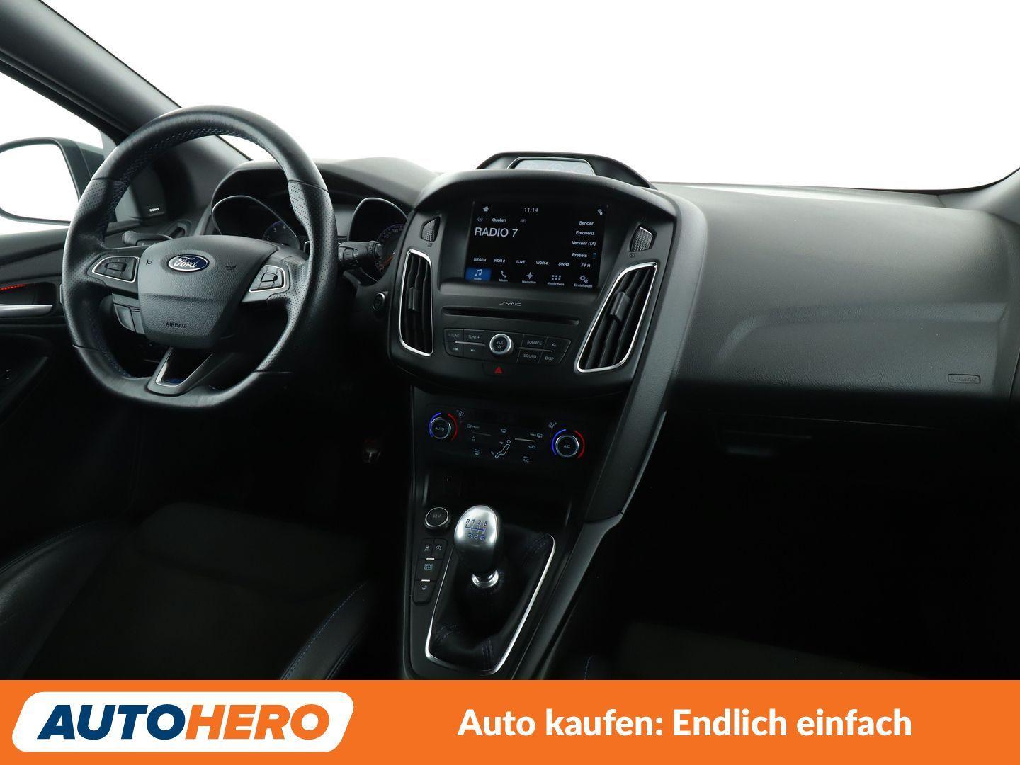 Ford Focus 2.3 EcoBoost RS *NAVI*BI-XENON*TEMPO*SONY