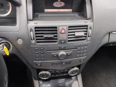MERCEDES-BENZ C 220 T CDI Blueefficiency 5/27 Hu/Schalter