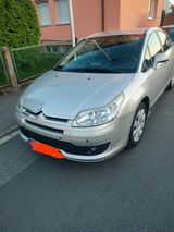 Citroën Citroen C4 - Citroën C4 mit Diesel-Antrieb: Coupé