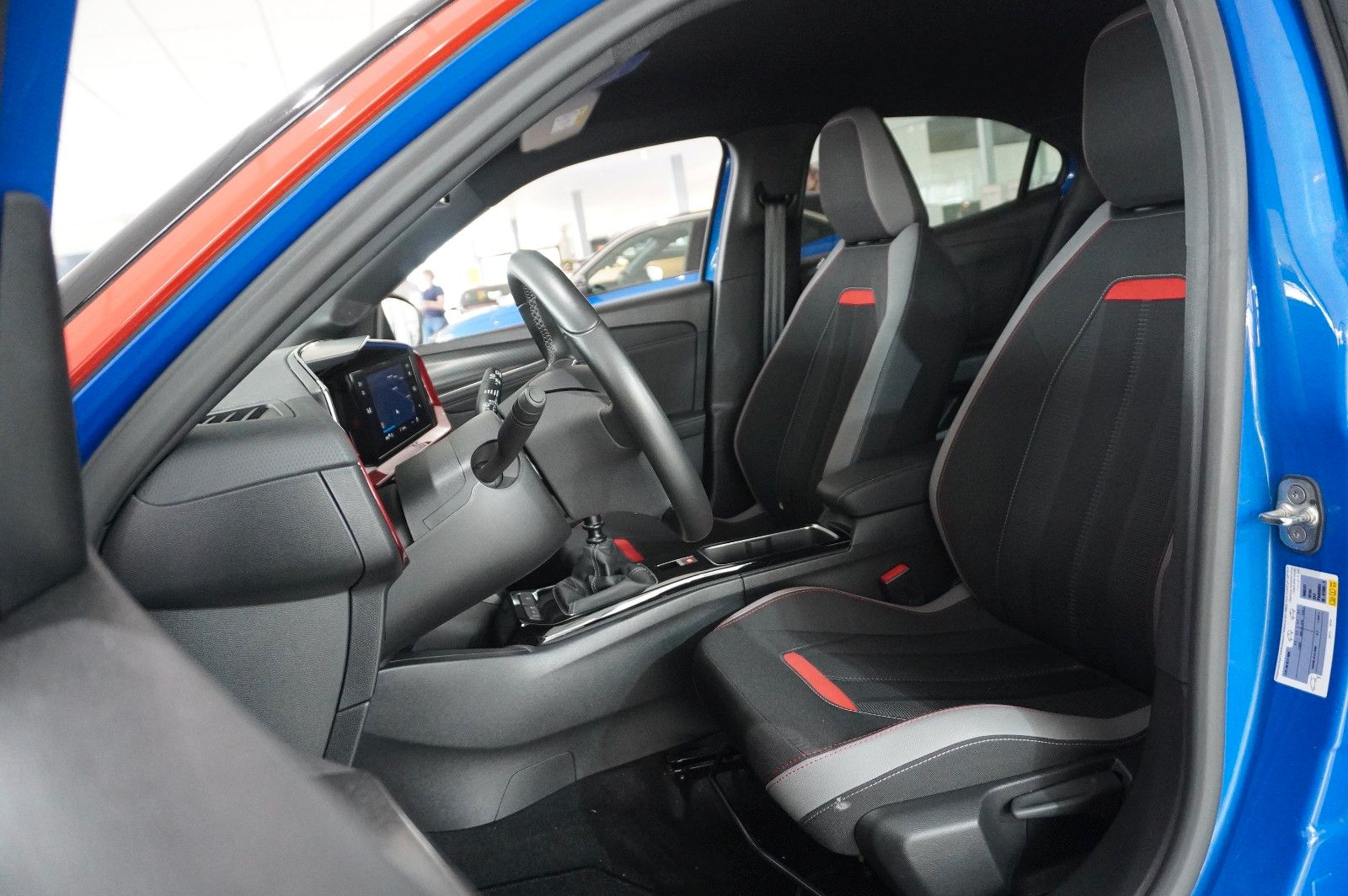 Fahrzeugabbildung Opel Mokka GS SPORT 1.2T NAVI/LED/KAMERA/SPORT/DAB+