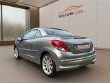 Peugeot 207 CC Cabrio-Coupe Roland Garros - Peugeot 207 mit Benzin-Antrieb: Cabrio, Garros Roland