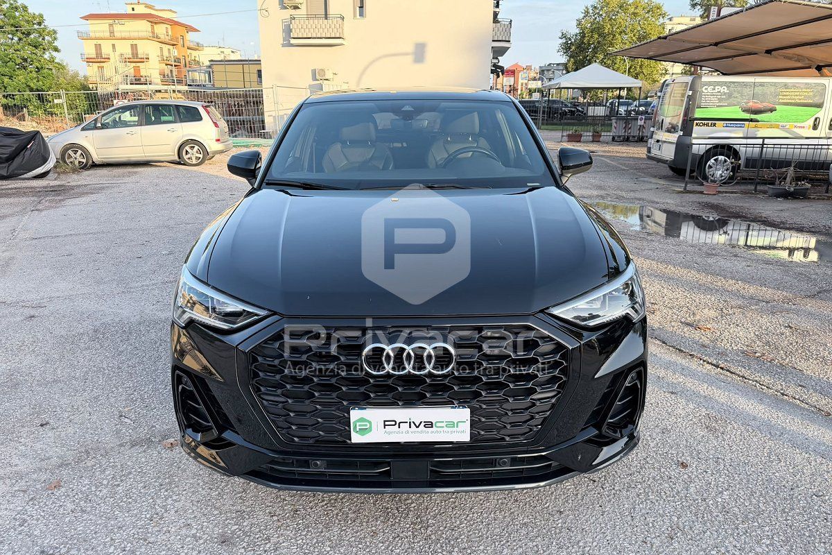 Audi AUDI Q3 SPB 35 TFSI S tronic S line edition imagem 2