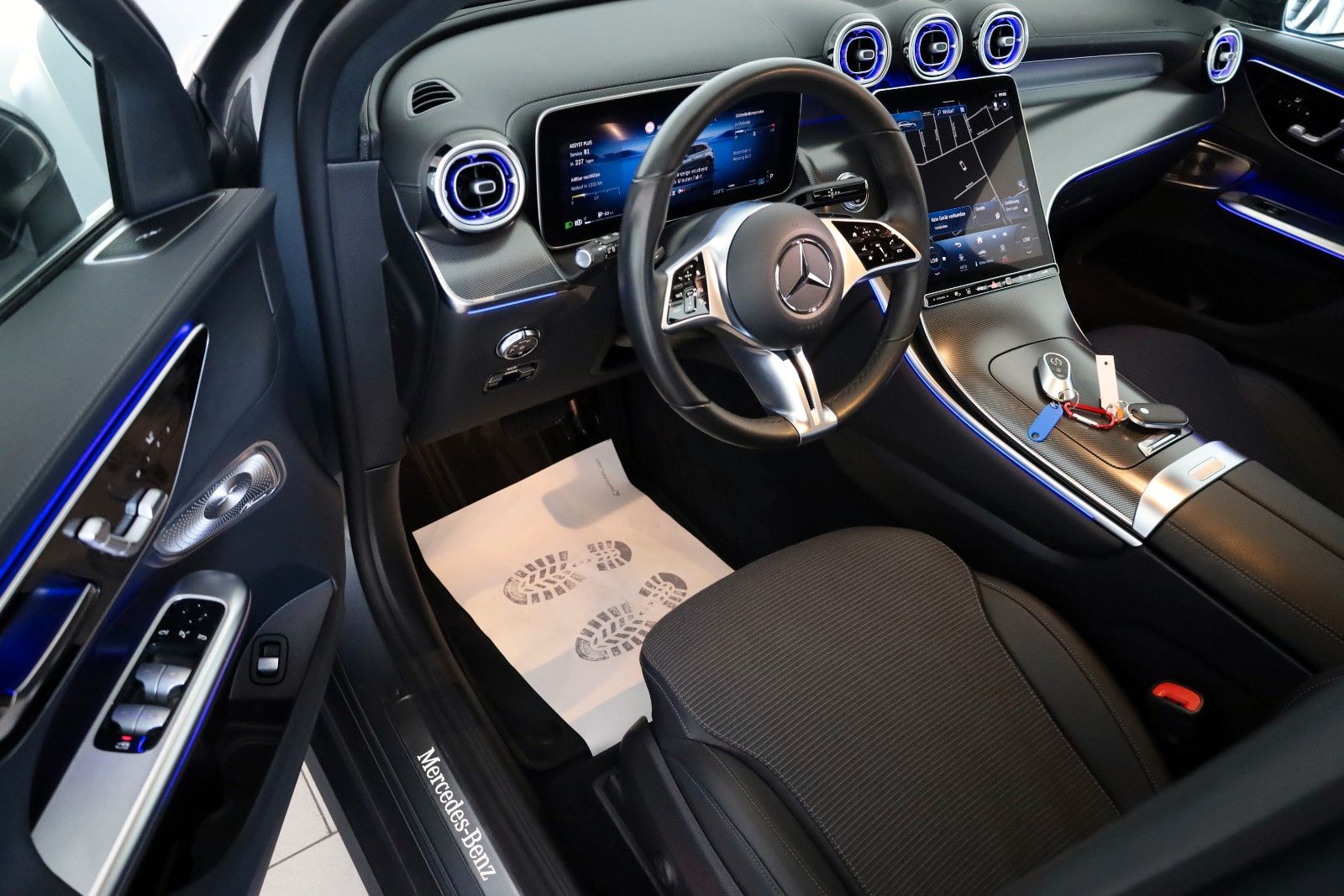Fahrzeugabbildung Mercedes-Benz GLC 220d 4M T.Leder,Navi,Digital Light,Burmester