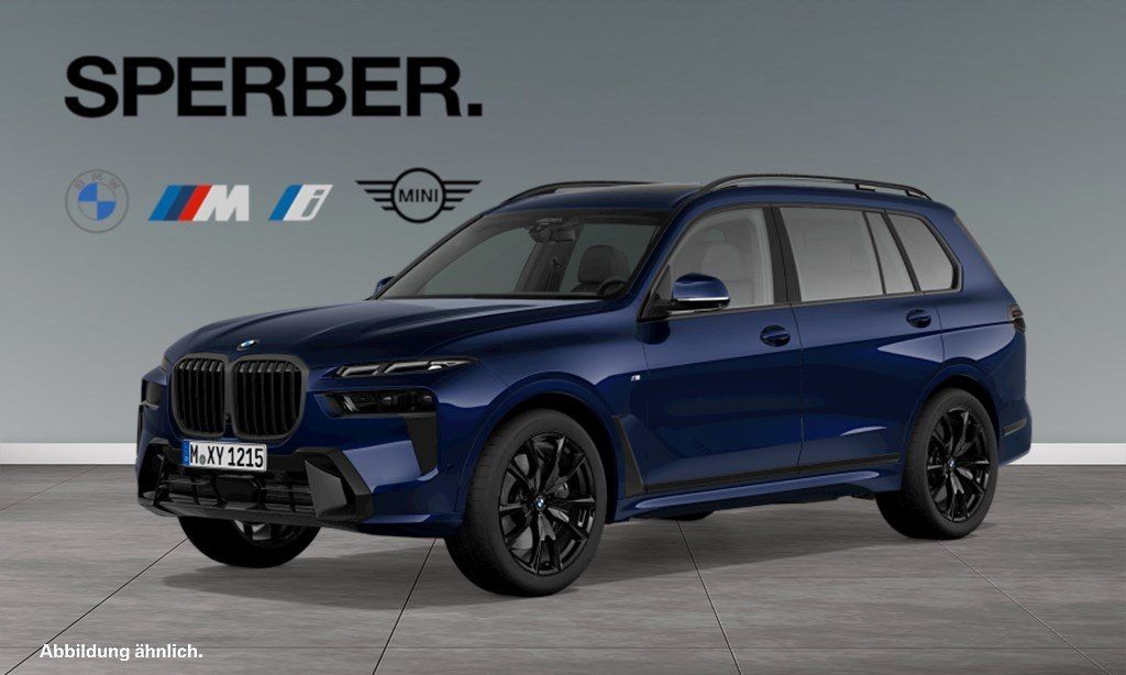 Image of BMW X7