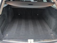 MERCEDES-BENZ E300d Avantg./LED/Burmester/Distr+/Amb/ScheckhMB