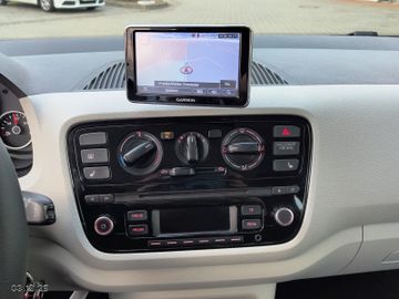 Volkswagen up! move up! NAVI-BT-SHZG-TEMPOMAT-LED