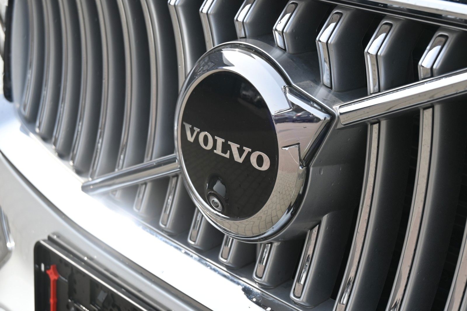 Fahrzeugabbildung Volvo XC90 B5 D AWD Bright*STDHZG*360°*22"*AHK